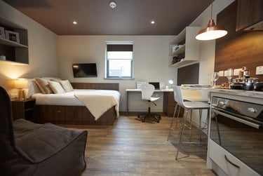 Premier Plus Studio at Woodside House, 90 South Woodside Road, Maryhill, Glasgow, G206NL - Image 1